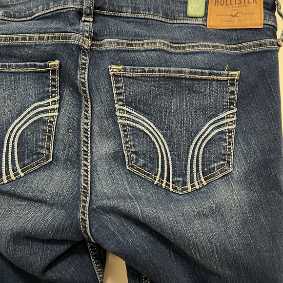 Hollister California Stretch Denim Jeans - Picture 7 of 10